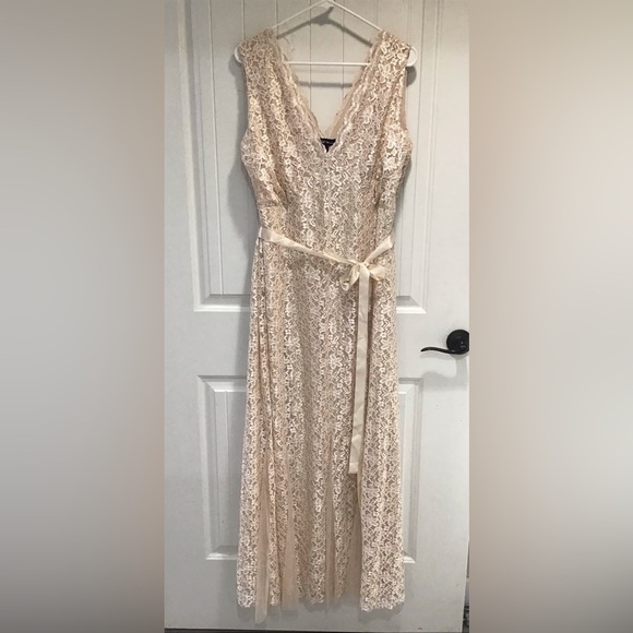 candalite Dresses & Skirts - NWT Candalite Women’s Cream Maxi Gown 3X Lace Sequin Glitter Formal Y2K Fairy